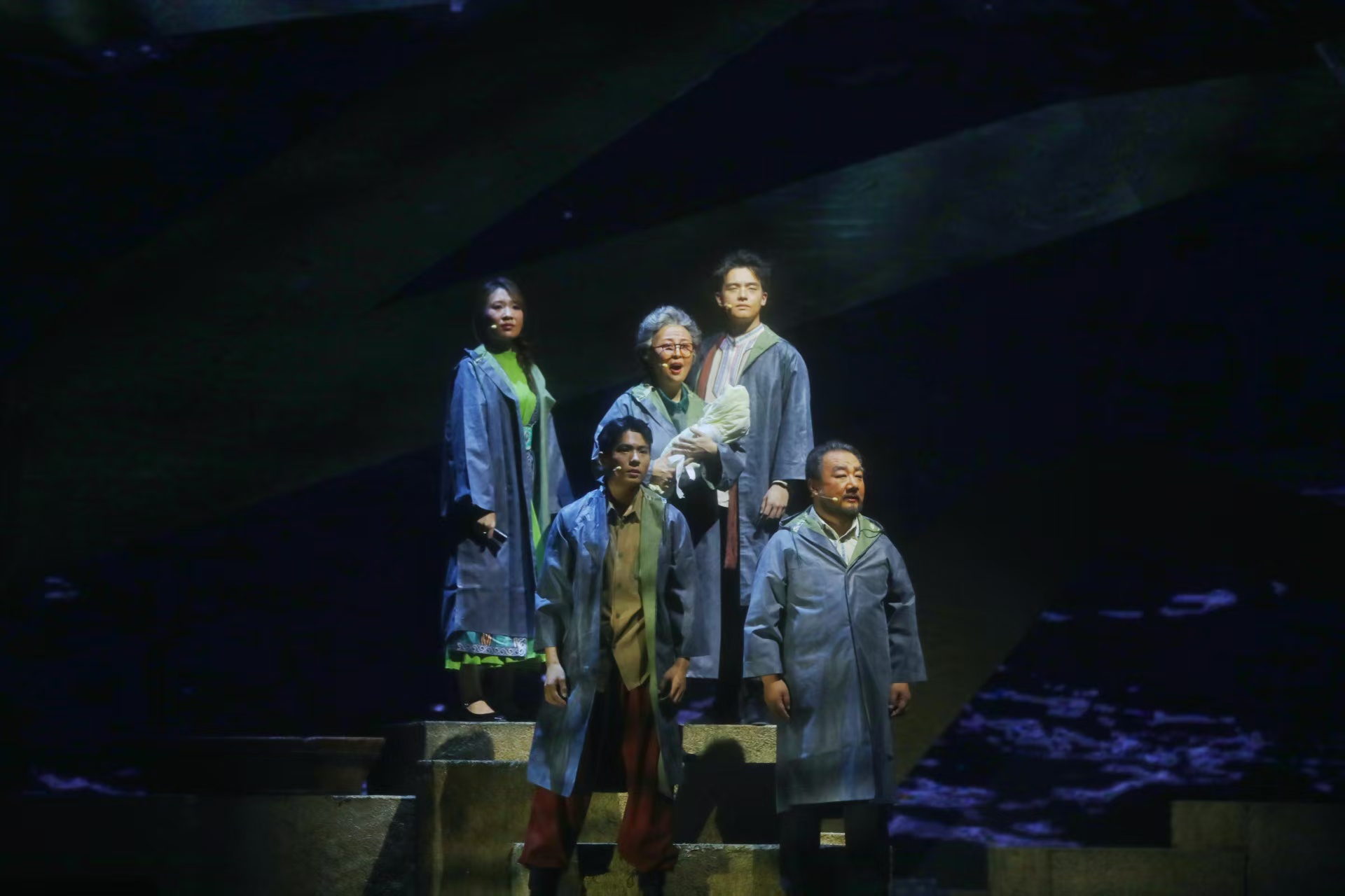 1758858621842924.jpg ba562277f82a5913cb5950631749756f.jpg